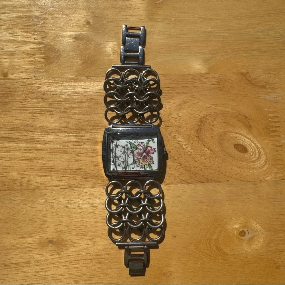 Vintage Ed Hardy by Christian Audigier Lynx Orchid Chainmail Watch - Picture 11 of 12
